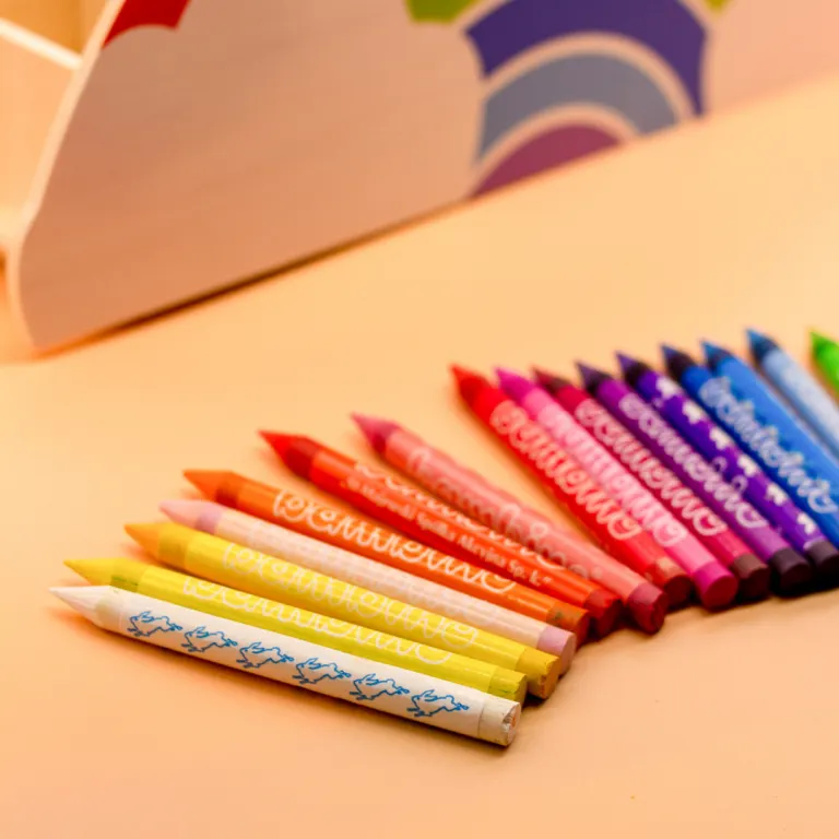 Colouring crayons, bambino crayons, crayola,